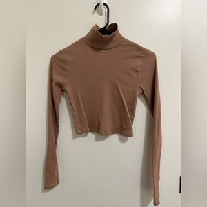 Reformation Davy Cropped Ribbed Turtleneck Tee size Small